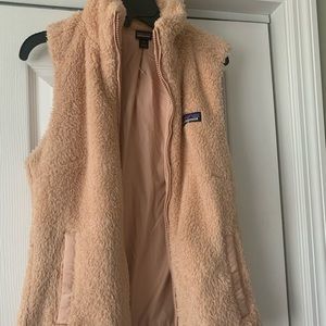 Patagonia vest !!